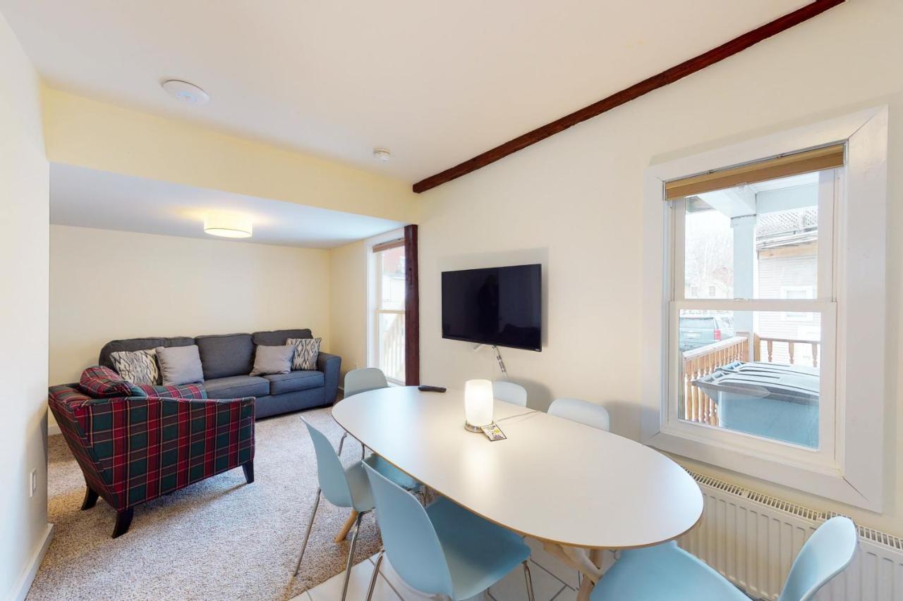 Pleasant Condos Ludlow Ngoại thất bức ảnh