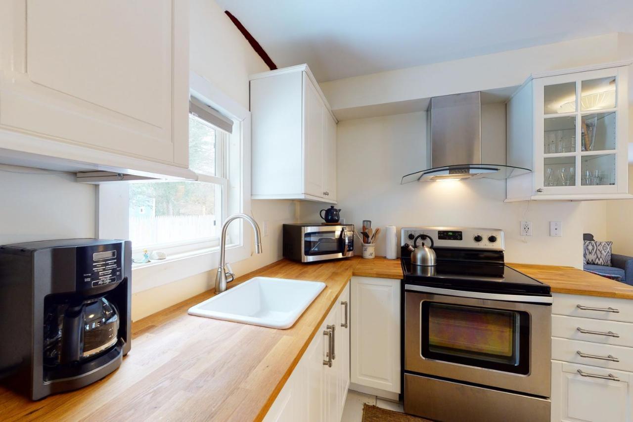Pleasant Condos Ludlow Ngoại thất bức ảnh