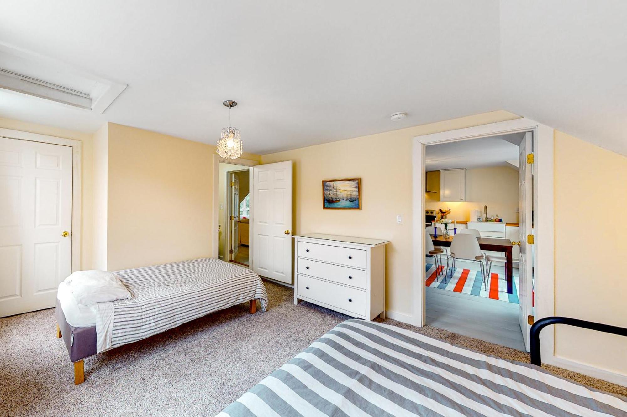 Pleasant Condos Ludlow Phòng bức ảnh